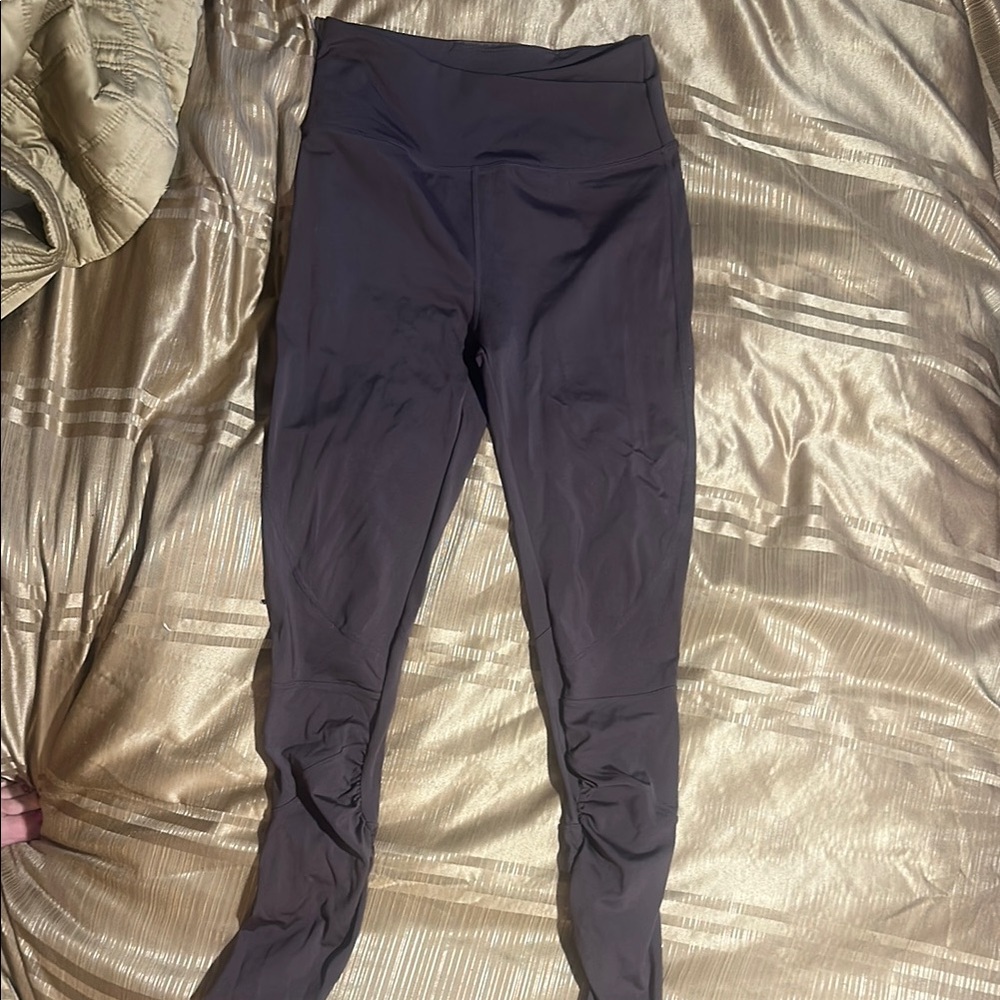 High-Waisted Gray Leggings